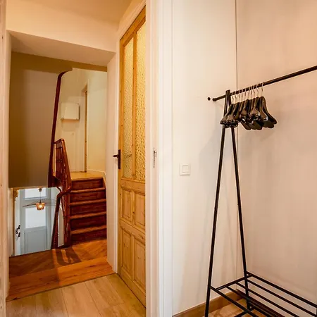 Groepswoning 5 Slaapkamers 2 Badkamers 3 Toiletten Holiday home