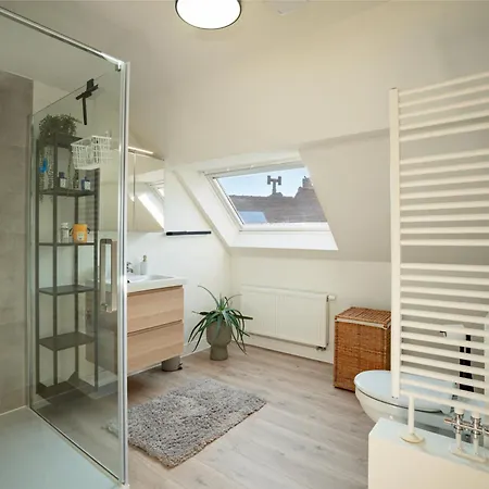 Groepswoning 5 Slaapkamers 2 Badkamers 3 Toiletten Holiday home *