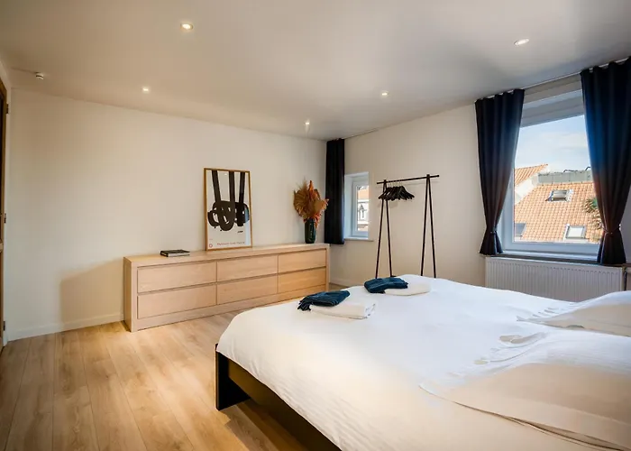 House With 5 Bedrooms - Ideal For Families & Groups Σπίτι διακοπών *