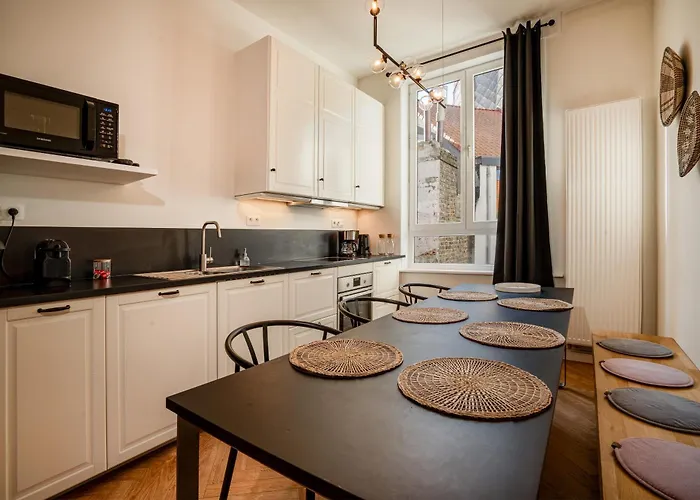 Σπίτι διακοπών House With 5 Bedrooms - Ideal For Families & Groups